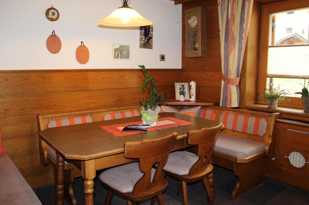 Appartement Haus Andrea à Sankt Leonhard im Pitztal Extérieur photo